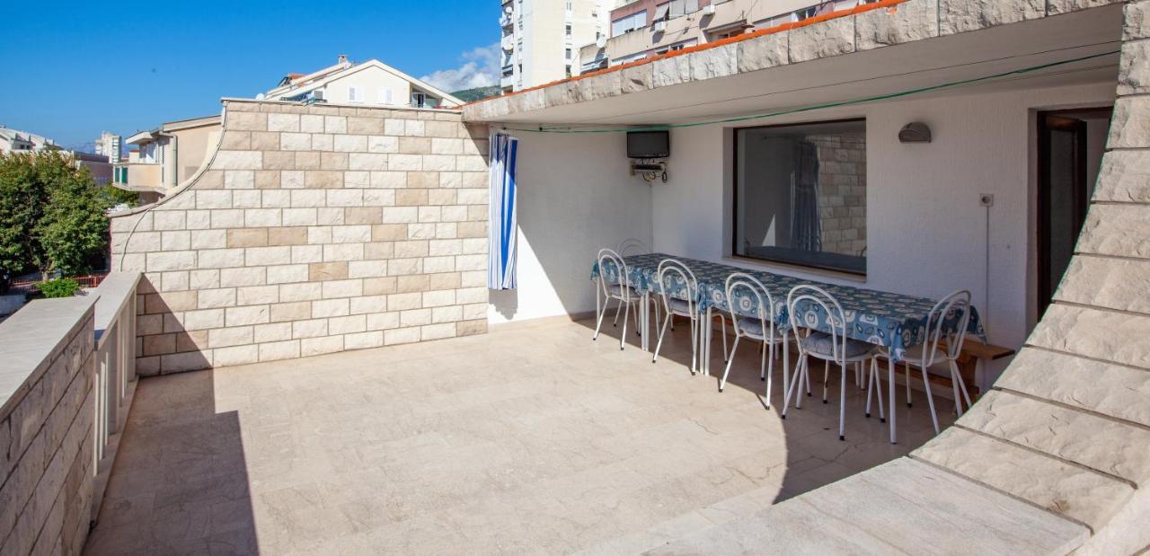 Apartmani Limun - Ivo I Dragica Simic - Makarska Exterior foto